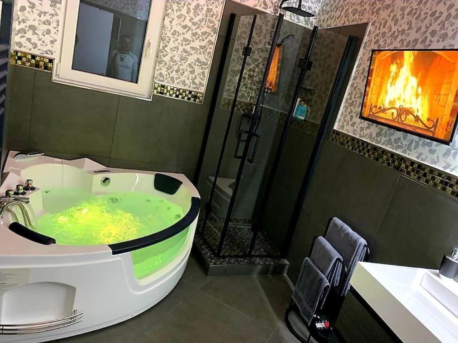 Апартаменты Luxus Loft Whirlpool Designer Kueche Bad Хердеке Экстерьер фото